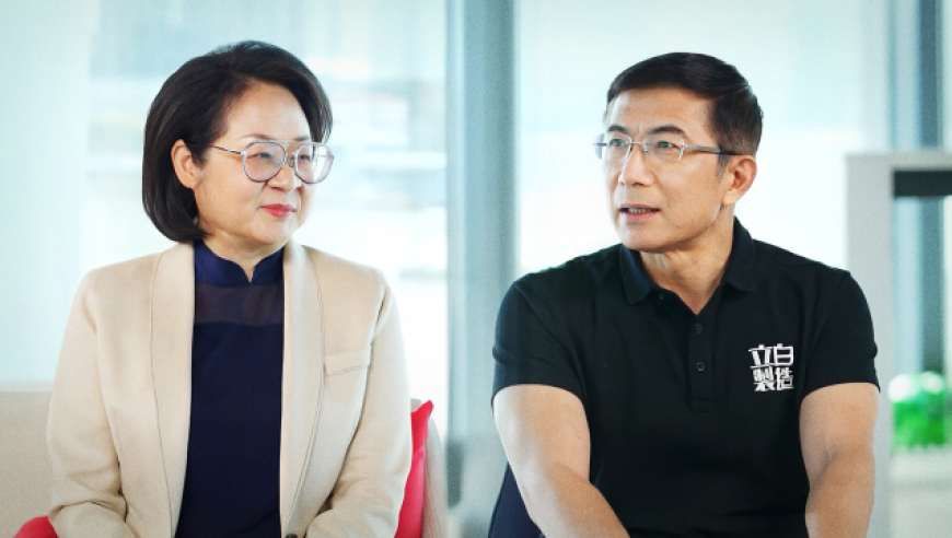 港澳宝典开奖记录查询,孕妇乘动车被行李砸中腹部 胎儿死亡,公开决策资料解释落实_精英版V8.99